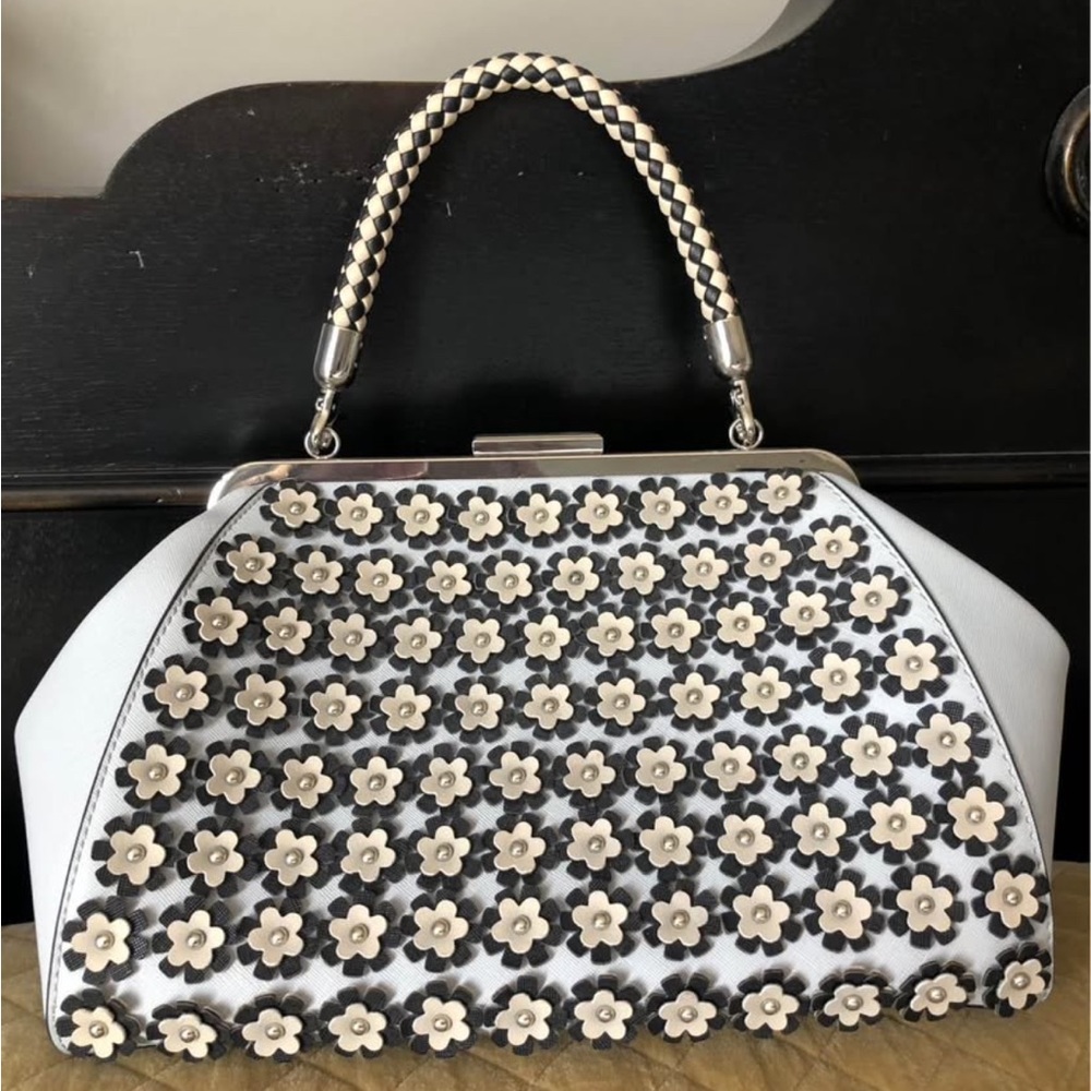 Elegant Floral Women's Shoulder Bag